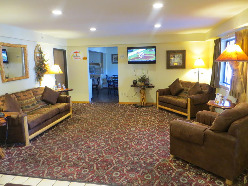 Super 8 By Wyndham Bridgeview Of Mackinaw Stadt Exterior foto